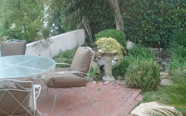 Hollywood Sign and Awesome City Views Three-Bedroom Home