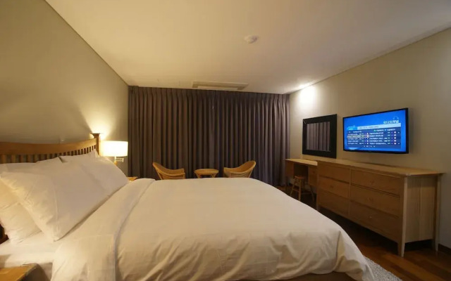 Ille Inn Hotel