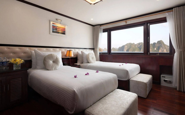 Halong Silversea Cruise