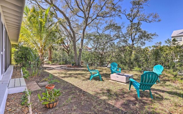 Tropical Waterfront Home: Central Location!