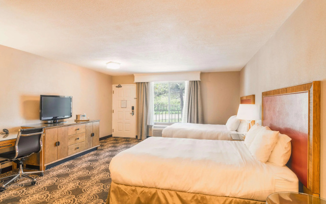 Radisson Hotel San Diego-Rancho Bernardo