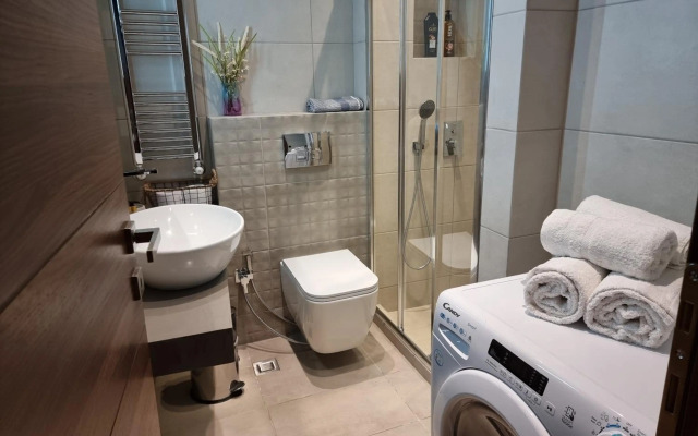 Iris City Center Premium Studio