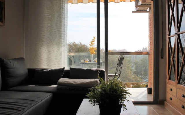 Suitur beach apartment with pool