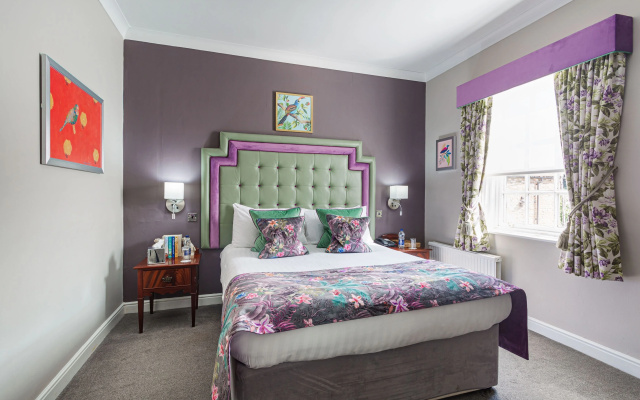The Crown Hotel