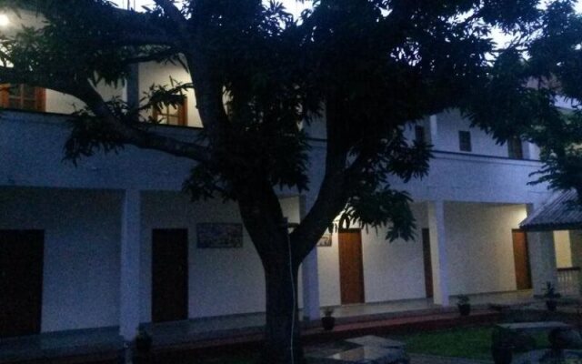 Rathnamali Pilgrims Rest Guest House