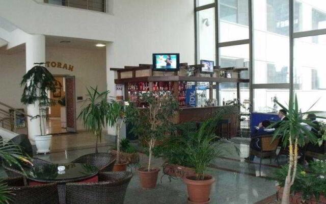 Sea Port Hotel