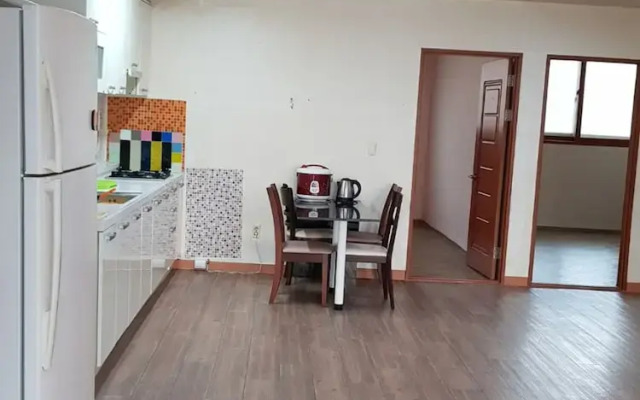 Geoje Boomerang Motel