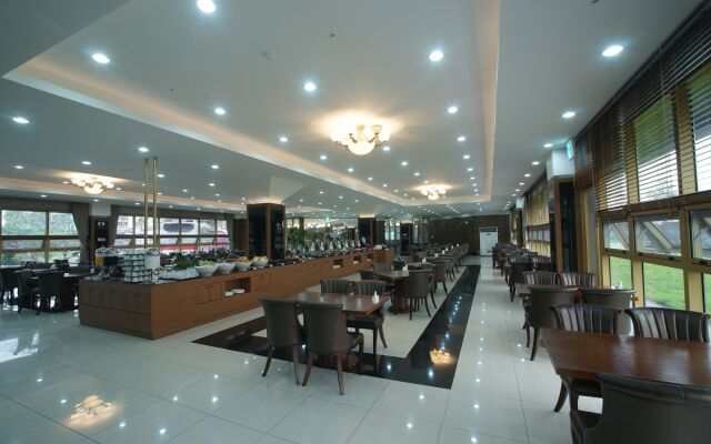 Shinshin Hotel Jeju City