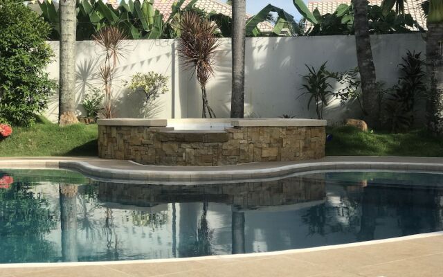 Bella's Private Condominium