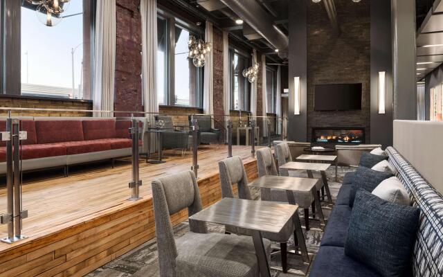 Homewood Suites By Hilton Milwaukee Downtown
