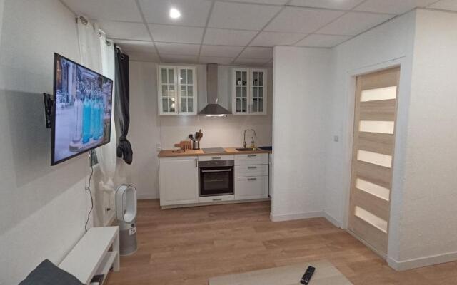 Studio Neuf climatisé Centre ville #5