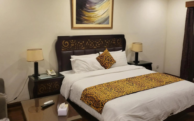 Grand Millennium Hotel Lahore