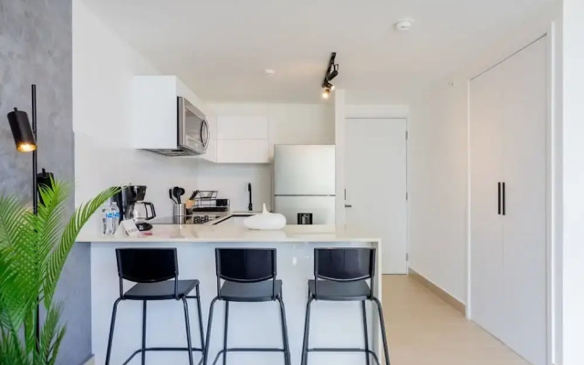 Tranquil 1BR Condo in San Francisco