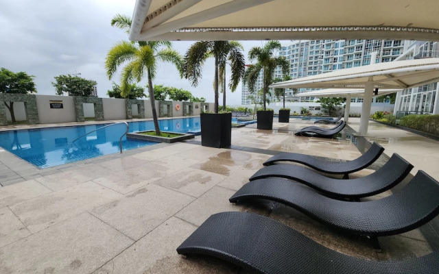 Mactan Newtown Condo Hotel Unit