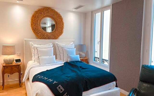 Venue C , Luxury 6 Bedroom Mansion