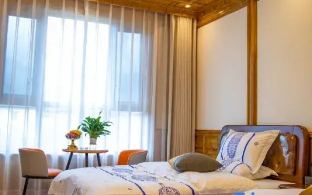 Chisong Dunzhu Homestay (Napa Sea Scenic Area)