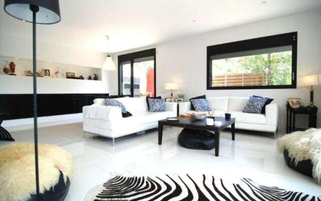 HomeHolidaysRentals Nature - Costa Barcelona