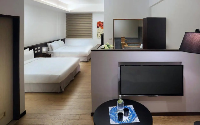 Tsuwu Hot Spring Hotel