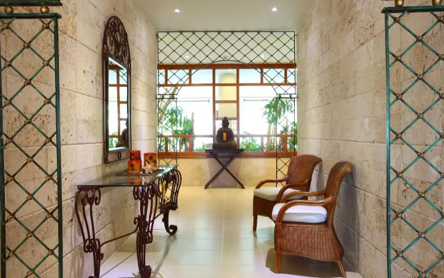Eurostars Grand Cayacoa
