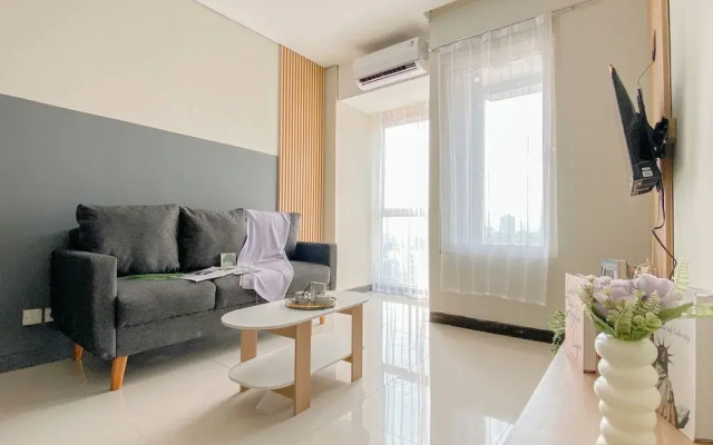 New Furnished And Comfy 2Br Apartment Nifarro Park