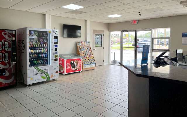 Motel 6 New Port Richey, FL