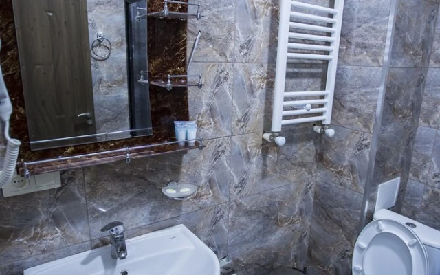 Hotel Garanti