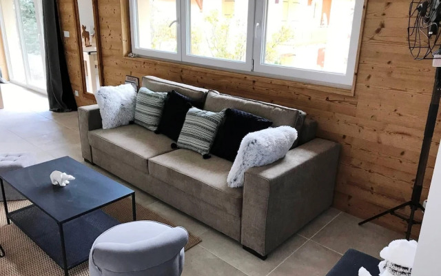 LES Balcons DE Pierre Pomme N°1 : 5 Pièces 8 à 10 Personnes / 5 Rooms 8 to 10 People