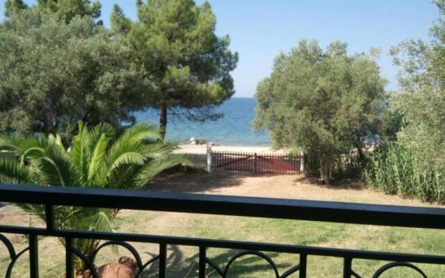 Family House by the Sea