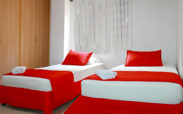 Apartahotel Los Cerezos