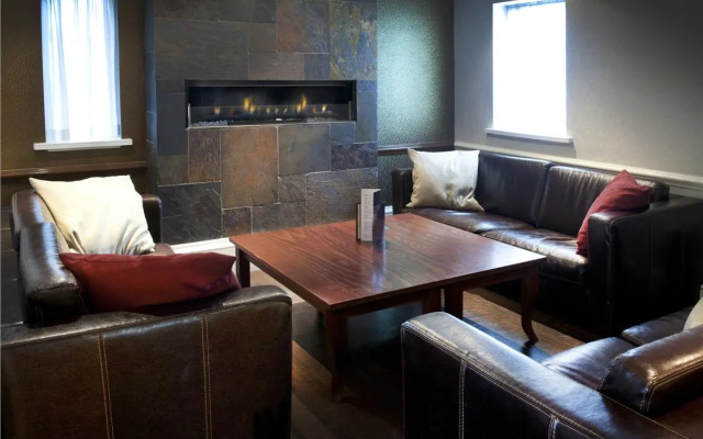 voco St. John's Solihull by IHG