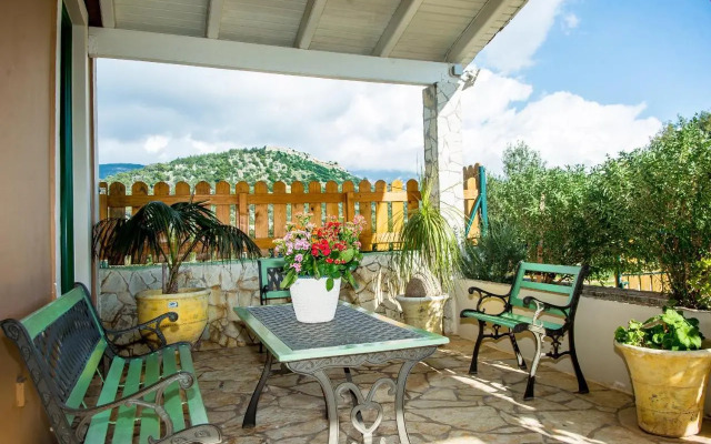 Villa Aelia - A Peaceful And Private Place