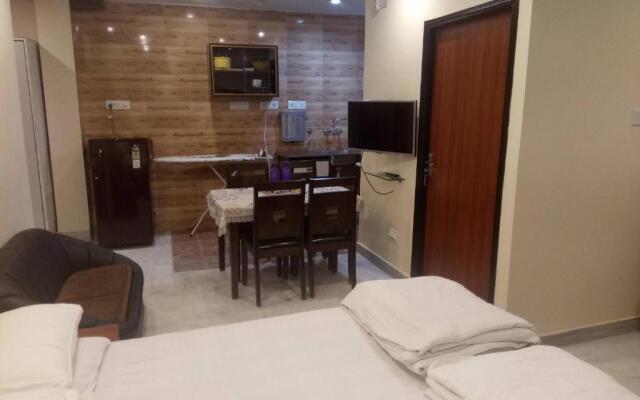 Service Apartments, Park Street, Calcutta