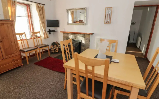 3 Kirminnoch Cottages