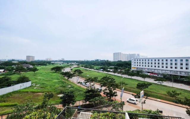 Comfortable 1Br The Oasis Lippo Cikarang Apartment