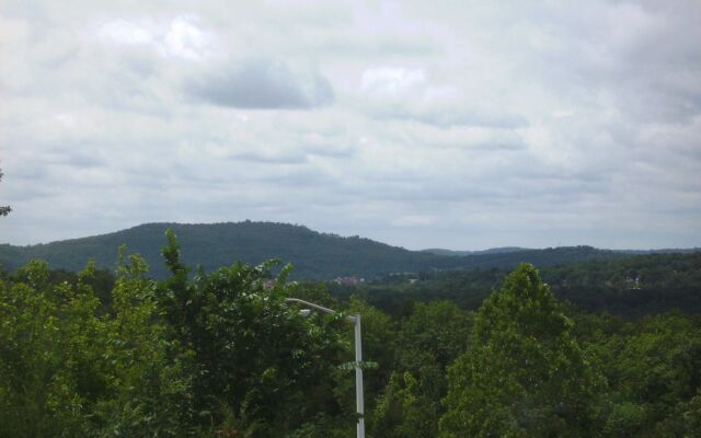 All American Inn and Suites