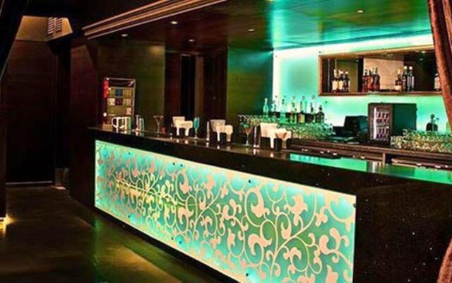 Krishna Palace Hotel