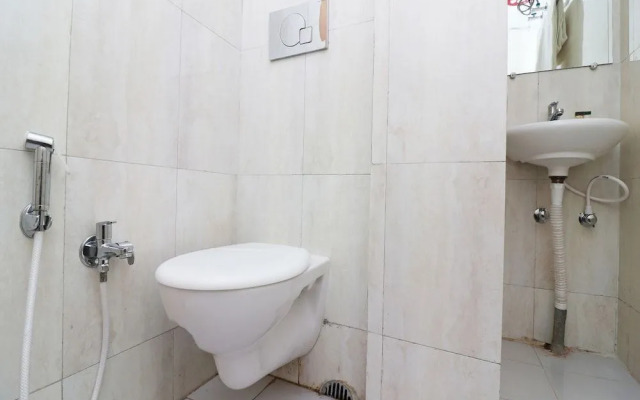 Transit Express By OYO Rooms