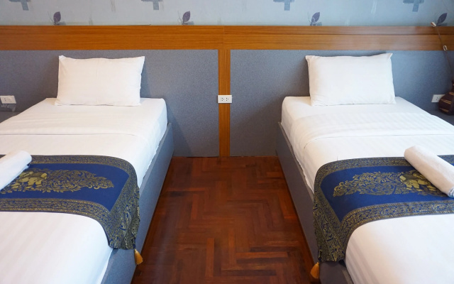 Phuruaboutique Hotel & Saunas
