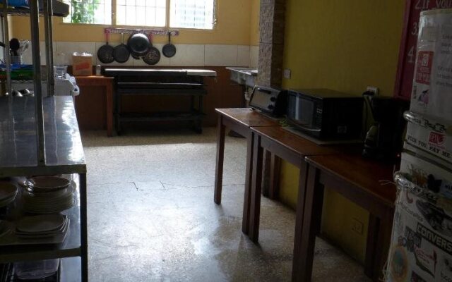 Hostel Casa Yoses