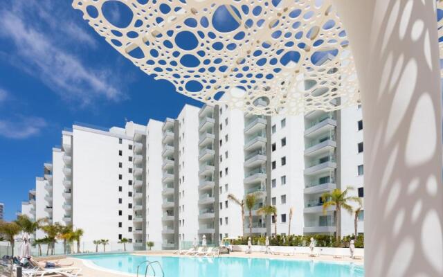 Ocean View Apartment, Heated pool, Free Parking PP207