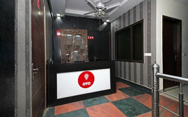 OYO Flagship 5383 Hotel Under Bridge Inn