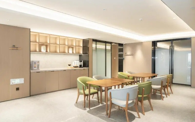 Ji Hotel Guangzhou Jiangtai Road Metro Station – Guest Rooms – Guangzhou