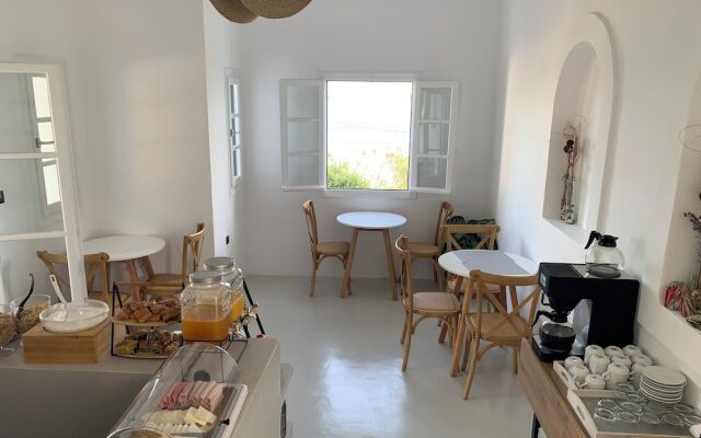 Paros Five Senses
