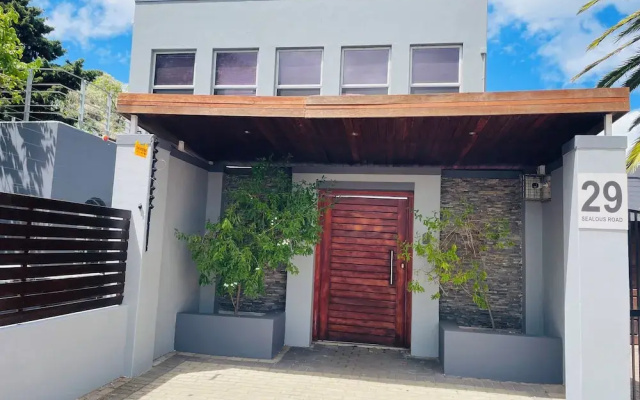 Annika guest house Claremont