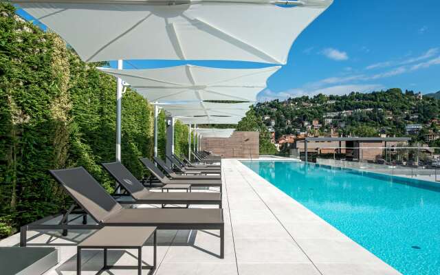 Hilton Lake Como Hotel