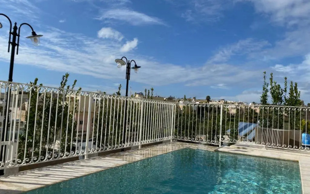 Lulu Boutique Hotel