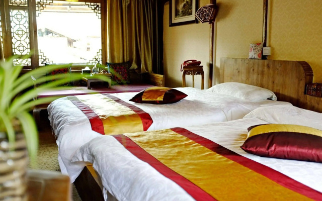 Lijiang Baisha Holiday Resort