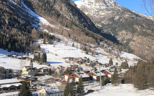 Calme nature ski à Vallorcine Mont Blanc