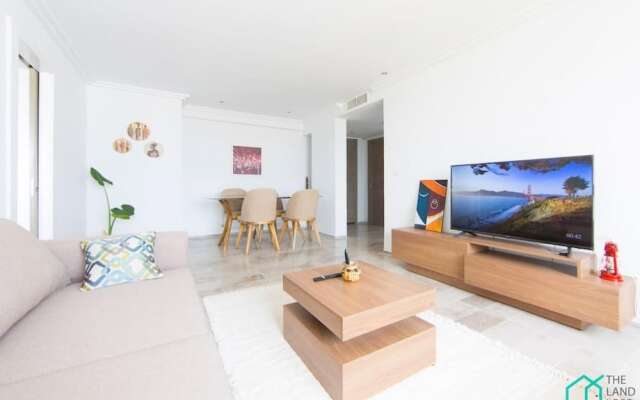 Brand New 2 Bd apt Jardins de Carthage