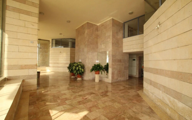 Royal Apartment on the Sea